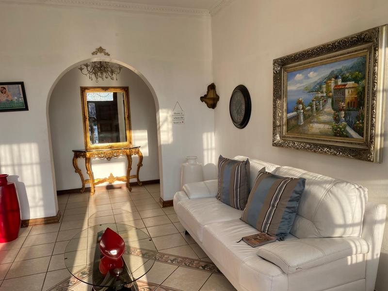 7 Bedroom Property for Sale in Queenstown Eastern Cape